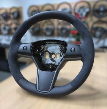 Preview: Tesla Model 3 Model Y Lenkrad neu beziehen